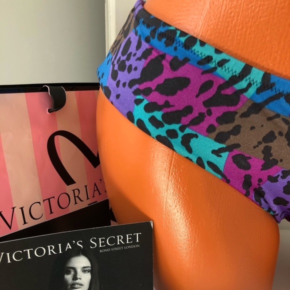 Victoria’s Secret Animal Print Cheeky Scrunch Bikini Bottom Size Large - Picture 6 of 8